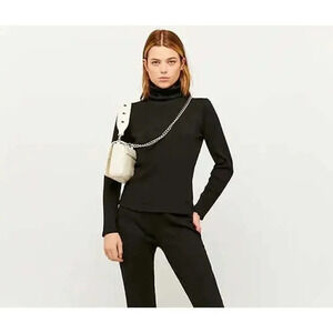 Leyla Mitra Sweater Women's Size Medium Black 100% Silk Long Sleeve Ribbed Top